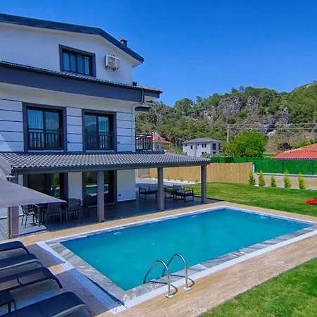 Villa Detached With Private Pool In Inlice, Gocek