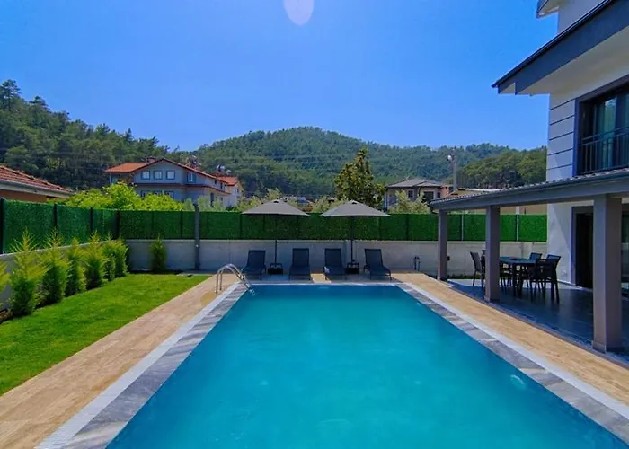 Detached With Private Pool In Inlice, Gocek ヴィラ