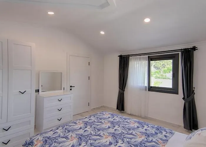 Detached With Private Pool In Inlice, Gocek ヴィラ *