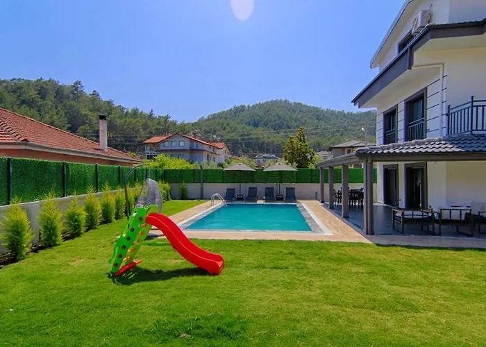 Detached With Private Pool In Inlice, Gocek فتحية