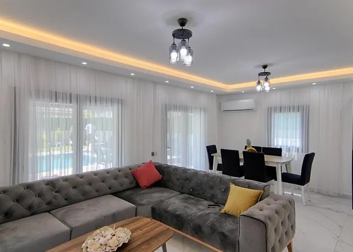 فيلة Detached With Private Pool In Inlice, Gocek *